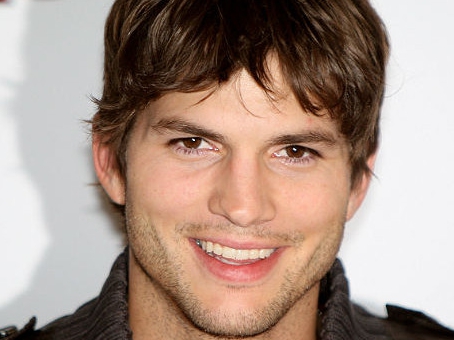 Ashton Kutcher circonciso